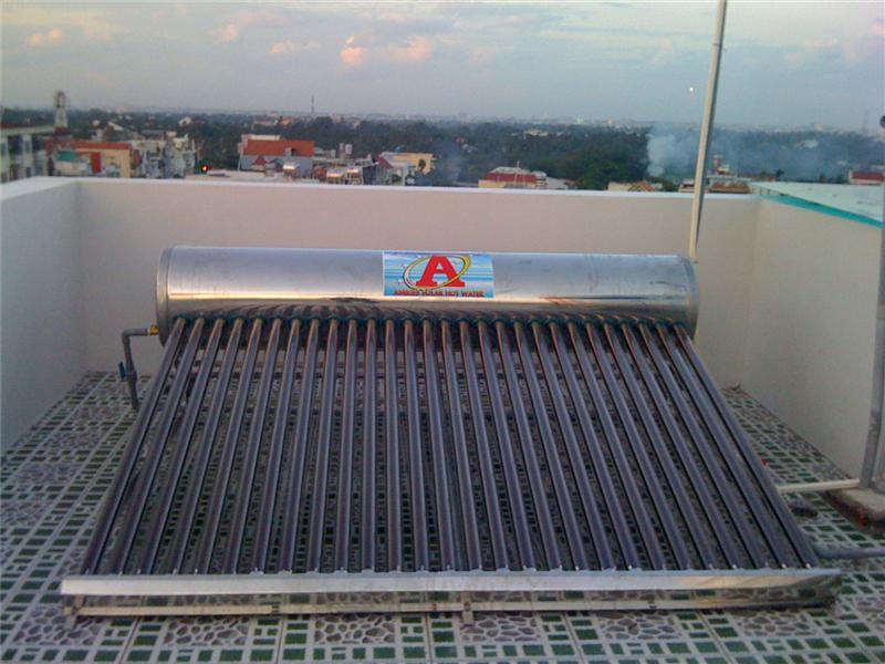 sửa máy nước nóng năng lượng mặt trời quận 10