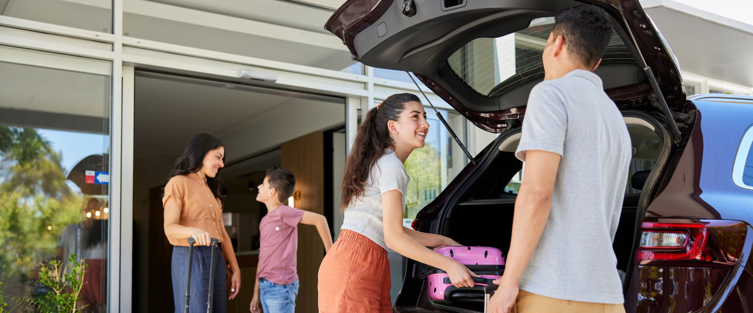Hassle-free Travel When You Rent a Car in Ho Chi Minh City